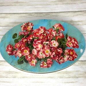 Mid-Century  Oval Candy/Cookie Tin.